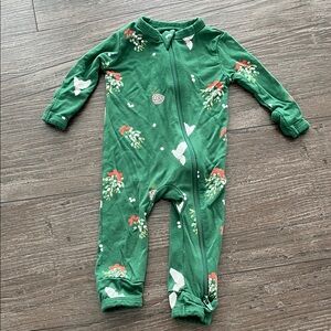 Kyte Baby Christmas Sleeper Size Newborn